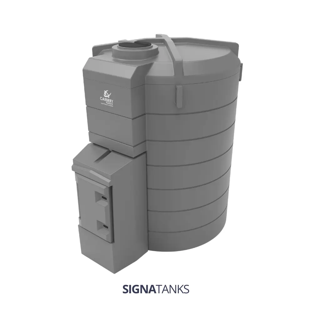 [BTBL10000V-squalo35-bp-4m] Adbluetank 10.000L, Verticaal met Pompkast, Carbery Plastics. [Plug&Play] (Afgifteslang Binnen Pompkast, Afgifteslang 4m, Geen OVB, Geen Flowmeter, Geen registratiesysteem)